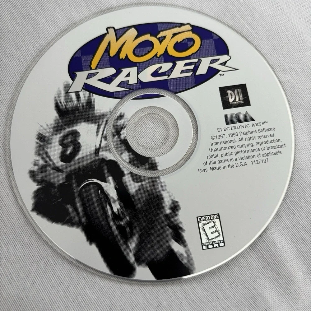MOTO RACER SET 1997 CD ROM PC WINDOWS 95 VINTAGE RARE